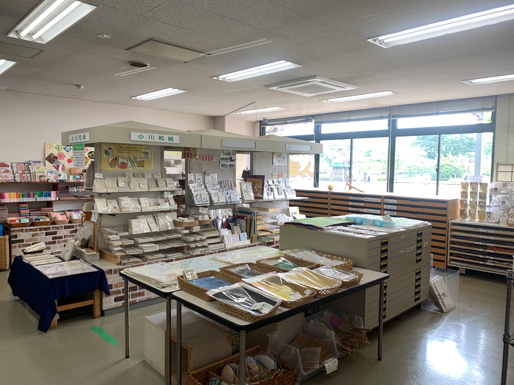 物産館写真02